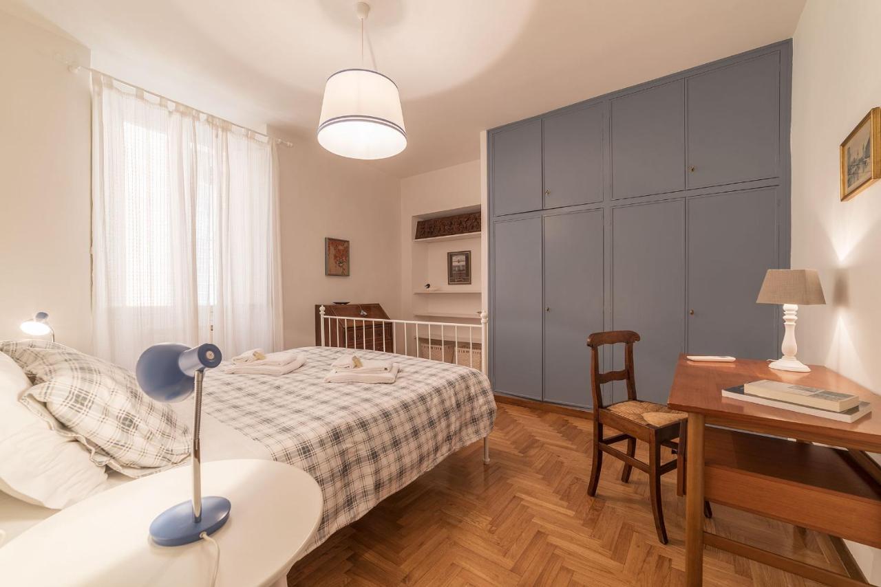 A Peaceful Retreat 2 Minutes From Piazza Navona - FromhometoРим Экстерьер фото